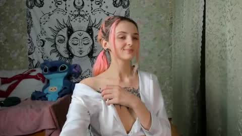 Snapshot of vanilla_arya chatting on 16, 1, 2025 Adelina online show from 16, 1, 2025