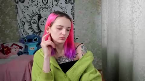 Snapshot of vanilla_arya chatting on 27, 2, 2025 Adelina online show from 27, 2, 2025