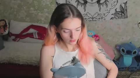Snapshot of vanilla_arya chatting on 9, 10, 2025 Adelina online show from 9, 10, 2025