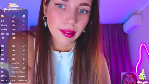 Snapshot of vanilla_tori chatting on 18, 12, 2024 Elika online show from 18, 12, 2024