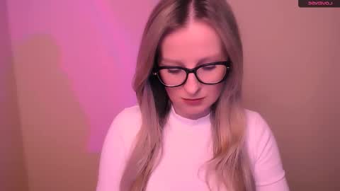 Mia online show from 1, 3, 2026