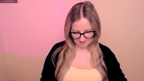 Mia online show from 26, 3, 2026