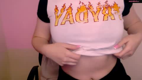 Mia online show from 9, 4, 2026