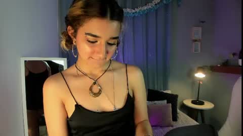 Snapshot of vanillafairy_ chatting on 15, 7, 2026 vanillafairy_ online show from 15, 7, 2026
