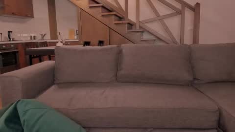 Snapshot of vanillalivitski chatting on 8, 11, 2025 Vanilla online show from 8, 11, 2025