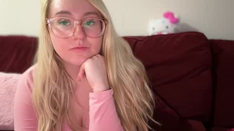 Snapshot of vanillapuddingpie chatting on 27, 1, 2025 vanillapuddingpie online show from 27, 1, 2025