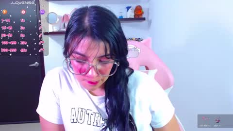 Vanesa online show from 7, 2, 2025