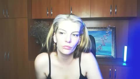 Vanessa online show from 25, 5, 2026