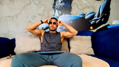 Vans Ross online show from 2, 4, 2026