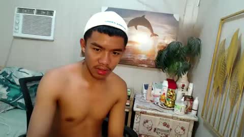 Snapshot of vanxxx2005 chatting on 5, 3, 2025 vanxxx2005 online show from 5, 3, 2025