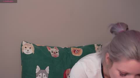 Snapshot of vasya_sylvia chatting on 11, 9, 2025 Vasya Sylvia online show from 11, 9, 2025