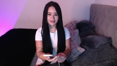 Snapshot of vayolett_bass chatting on 14, 2, 2025 Vayolett Bass online show from 14, 2, 2025