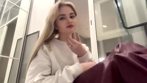 Monika online show from 11, 2, 2026