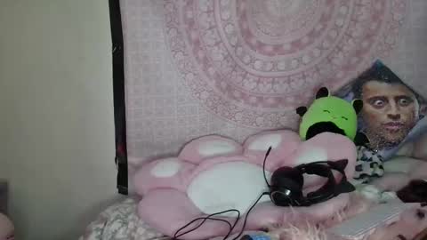 Veronica Lehane online show from 22, 1, 2025