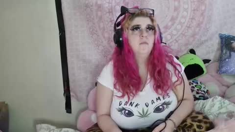 Veronica Lehane online show from 30, 1, 2025