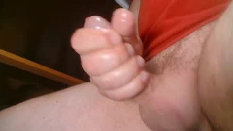 Snapshot of veepz13579 chatting on 23, 7, 2026 Tom online show from 23, 7, 2026