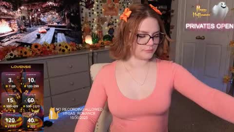 Snapshot of vegas_romance chatting on 31, 10, 2025 vegas_romance online show from 31, 10, 2025