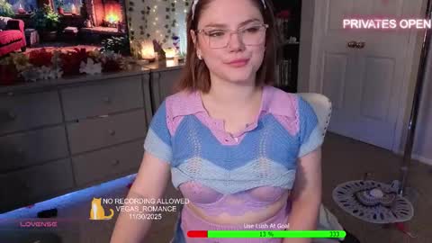 Snapshot of vegas_romance chatting on 1, 12, 2025 vegas_romance online show from 1, 12, 2025