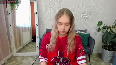 Snapshot of vel1ka chatting on 19, 9, 2025 Barbara online show from 19, 9, 2025