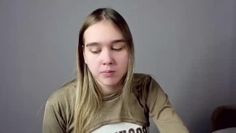 Snapshot of vel1ka chatting on 19, 11, 2025 Barbara online show from 19, 11, 2025