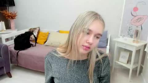 Snapshot of vel1ka chatting on 21, 12, 2025 Barbara online show from 21, 12, 2025