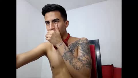 velk_hot1 online show from 1, 3, 2025