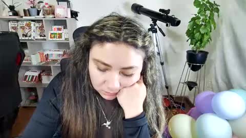 Im VelaI will be Christmas and New Year with my family December 22 to January 13 I will miss you guys. online show from 19, 10, 2025