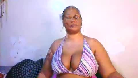 Snapshot of velour_eclipse chatting on 18, 9, 2025 velour_eclipse online show from 18, 9, 2025