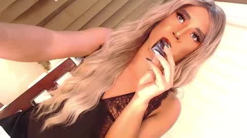 Snapshot of velvet_fux chatting on 4, 12, 2024 Richy will make you fall in love online show from 4, 12, 2024