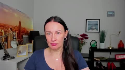 Snapshot of velvet_jasmine chatting on 13, 9, 2025 Jasmine online show from 13, 9, 2025