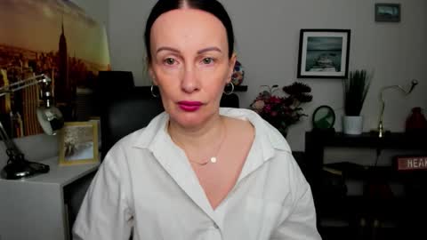 Snapshot of velvet_jasmine chatting on 20, 9, 2025 Jasmine online show from 20, 9, 2025