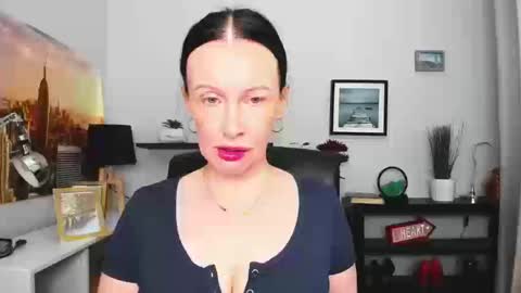 Snapshot of velvet_jasmine chatting on 23, 9, 2025 Jasmine online show from 23, 9, 2025