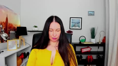 Snapshot of velvet_jasmine chatting on 27, 9, 2025 Jasmine online show from 27, 9, 2025