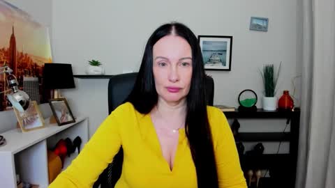 Snapshot of velvet_jasmine chatting on 14, 10, 2025 Jasmine online show from 14, 10, 2025