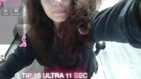 velvet_moon_v online show from 19, 12, 2025