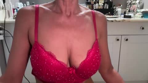 VelvetBarbie online show from 20, 11, 2025