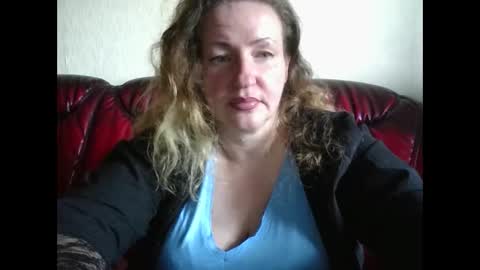 Snapshot of velvetdiamond chatting on 10, 6, 2026 velvetdiamond online show from 10, 6, 2026
