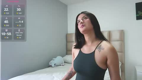 Snapshot of velvetsmith chatting on 8, 10, 2025 velvet online show from 8, 10, 2025