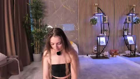 Snapshot of velvetspell chatting on 26, 4, 2026 Velvet online show from 26, 4, 2026