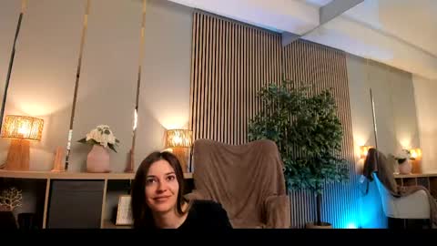 Snapshot of velvetspell chatting on 16, 5, 2026 Velvet online show from 16, 5, 2026