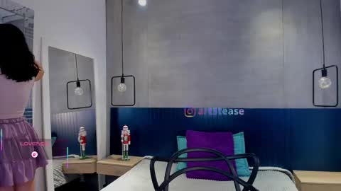 velvettease_ online show from 20, 12, 2025