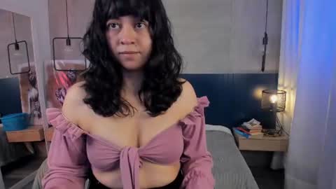Snapshot of velvettease_ chatting on 11, 7, 2026 velvettease_ online show from 11, 7, 2026