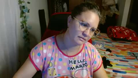 Snapshot of venecasexy44 chatting on 9, 10, 2025 venecasexy44 online show from 9, 10, 2025
