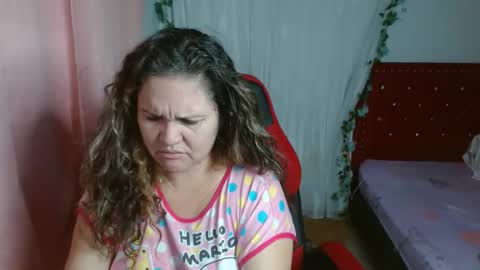 Snapshot of venecasexy44 chatting on 16, 11, 2025 venecasexy44 online show from 16, 11, 2025