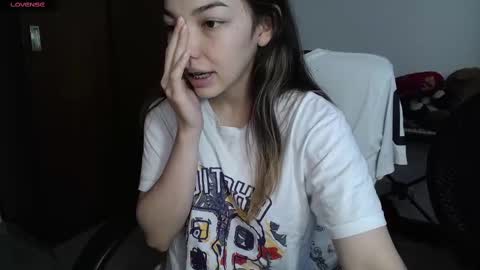 Venelope 3 online show from 7, 3, 2025