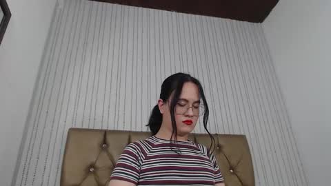 Snapshot of veneno_hot chatting on 19, 12, 2024 veneno hot online show from 19, 12, 2024