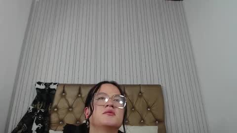 Snapshot of veneno_hot chatting on 30, 12, 2024 veneno hot online show from 30, 12, 2024