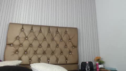 Snapshot of veneno_hot chatting on 31, 12, 2024 veneno hot online show from 31, 12, 2024