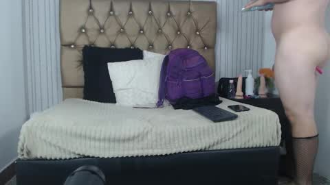 Snapshot of veneno_hot chatting on 25, 1, 2025 veneno hot online show from 25, 1, 2025
