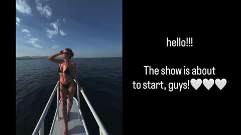 Snapshot of venera_style chatting on 18, 9, 2025 VENERA online show from 18, 9, 2025
